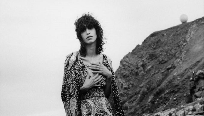 Alexander McQueen Unveils Fall Ad Campaign Alexander McQueen 2016 Fall Winter Campaign