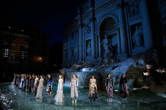 Fendi’s Fall 2016 Couture Show in Rome
