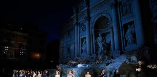 Fendi’s Fall 2016 Couture Show in Rome