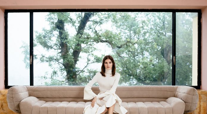 Salvatore Ferragamo Fall Winter 2016 Campaign “Hide and Seek” Salvatore Ferragamo Fall Winter 2016 Campaign