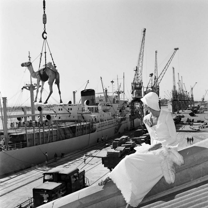 Jill Kellington, Vogue Francia, Port Sudan Artist Gian Paolo Barbieri Year 1974 Media Vintage Silver Gelatin Photograph Size 73x65 cm Notes Ed. 15