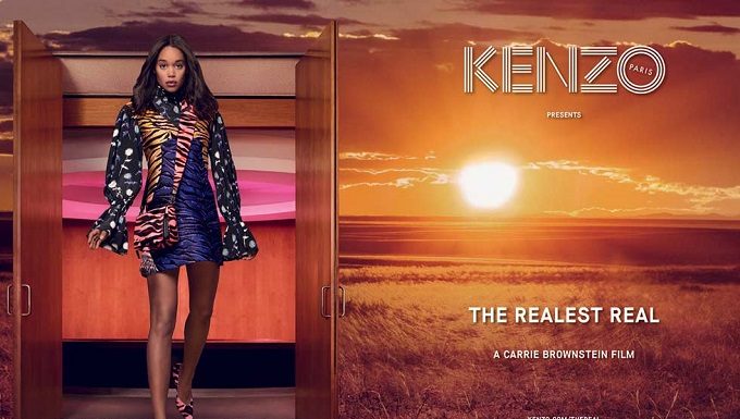 KENZO, lo short movie ironico e surreale di Carrie Brownstein KENZO, lo short movie ironico e surreale di Carrie Brownstein