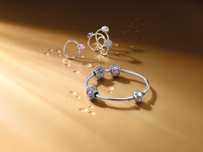 #TheLookOfYou (CNW Group/PANDORA Jewellery)