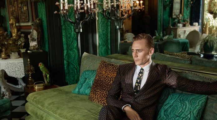 Tom Hiddleston è il nuovo volto di Gucci Tom Hiddleston is the new face of Gucci Cruise 2017 tailoring