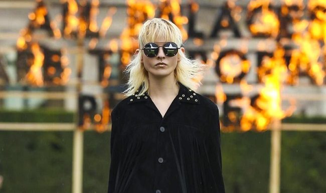 Paris Fashion Week: Each x Other sets the Louvre on Fire EACH x OTHER, Women Fashion Show, Ready to Wear Collection Spring Summer 2017 in Paris