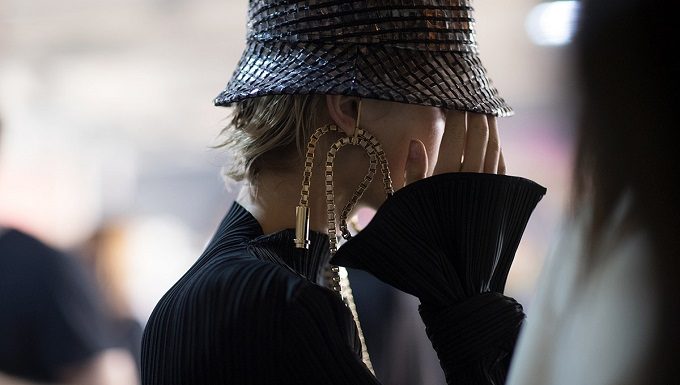 Wanda Nylon ripensa i codici femminili #PFW Wanda Nylon SS17