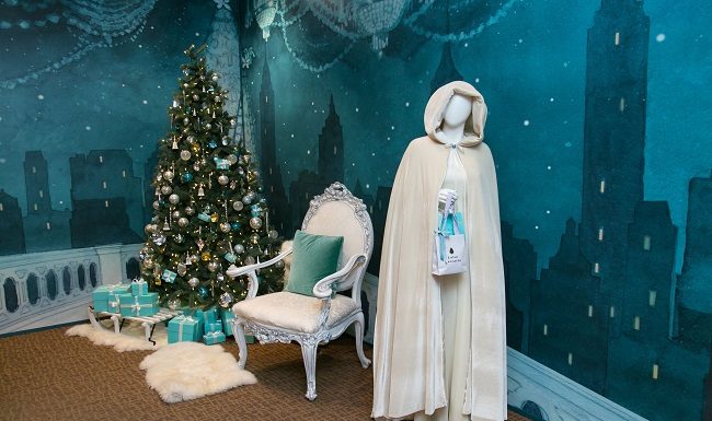 Tiffany & Co. e Luisa Beccaria – Styling Session d’eccezione I gioielli Tiffany & Co. illuminano gli abiti da sogno firmati Luisa Beccaria