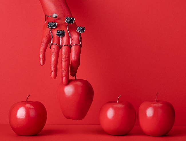 Falene, by Gianni De Benedittis FuturoRemoto