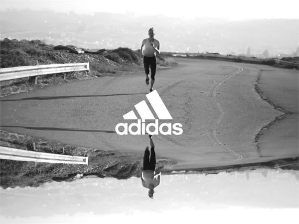 Adidas ridefinisce la scarpa ad alte prestazioni da donna con UltraBoost