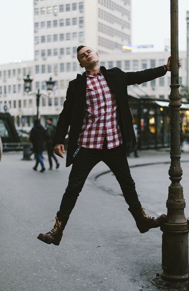 "Ex-Yu war time... a day in the life": il fashion documentario di Alex The Great