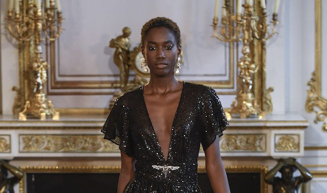 Ingie Paris, l’opulenza fra ampi volumi e fughe romantiche