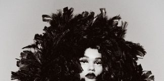 Black Widow: la bellezza gotica in Beauty Flash, il fashion film di Max Weber