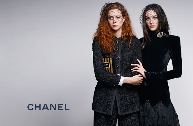 Chanel Pre-Fall 2017 : Natalie Westling & Vittoria Ceretti by Karl Lagerfeld