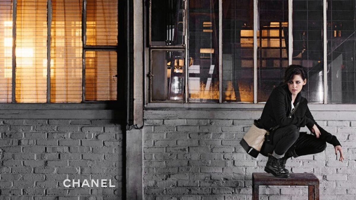 Kristen Stewart per la Gabrielle Bag di Chanel