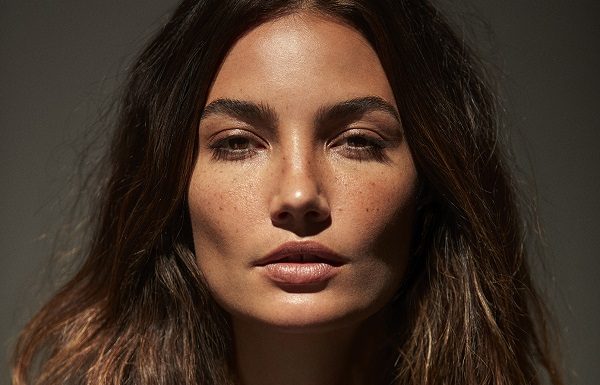 Lily Aldridge | Telva Magazine Giugno 2017 Tomás de la Fuente for TELVA MAGAZINE with LILY ALDRIDGE fashionpress.it