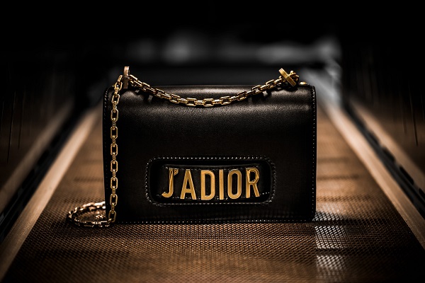 Dior - Il Savoir-Faire della borsa J’adior