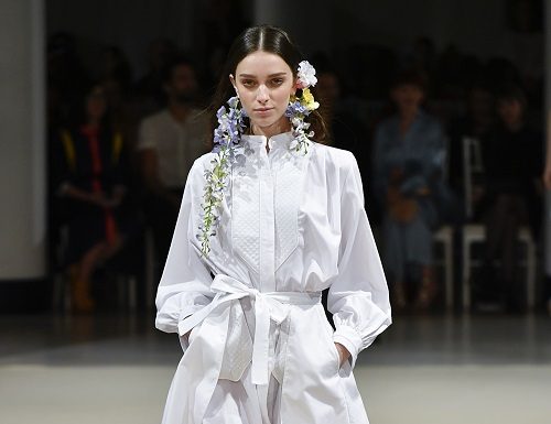 Paris Fashion Week, lo stile femminile e sofisticato di Alexis Mabille Alexis Mabille PFW SS18 fashionpress.it