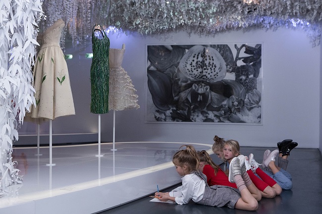 Baby Dior al Museo delle Arti Decorative