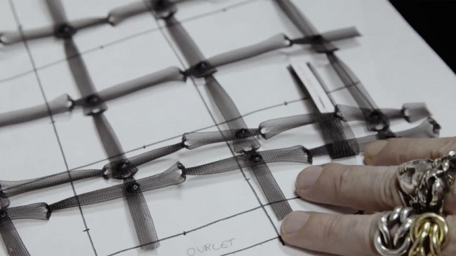 Dior Haute Couture Savoir-Faire: Abito Panier Percé Dior Sfilata Haute Couture primavera-estate 2018 - Savoir-Faire Abito Panier Percé