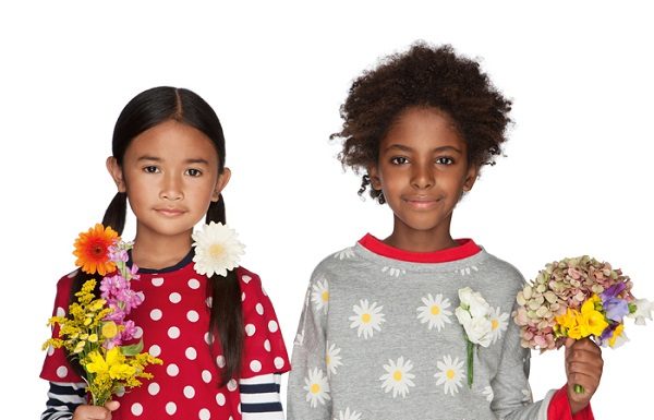 Non fate i bravi. Le bambine e i bambini Benetton di Oliviero Toscani Non fate i bravi. Le bambine e i bambini Benetton di Oliviero Toscani