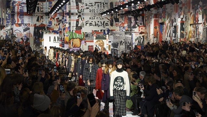 Femminilità impegnata chez Dior Femminilità impegnata chez Dior
