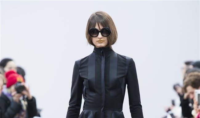 Guy Laroche is inspired by the «Art Brut» movement