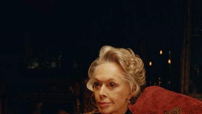 Tippi Hedren nella nuova campagna Gucci Timepieces and Jewellery Tippi Hedren nella nuova campagna Gucci Timepieces and Jewellery