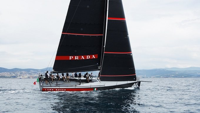 Varato a Trieste il nuovo TP52 Luna Rossa VARATO A TRIESTE IL NUOVO TP52 LUNA ROSSA