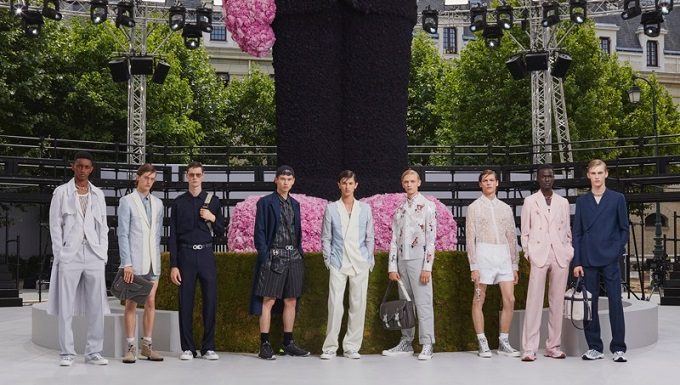 PFW: Kim Jones debutta nel nome di Monsieur Dior London Fashion Week Goes Online For 2020