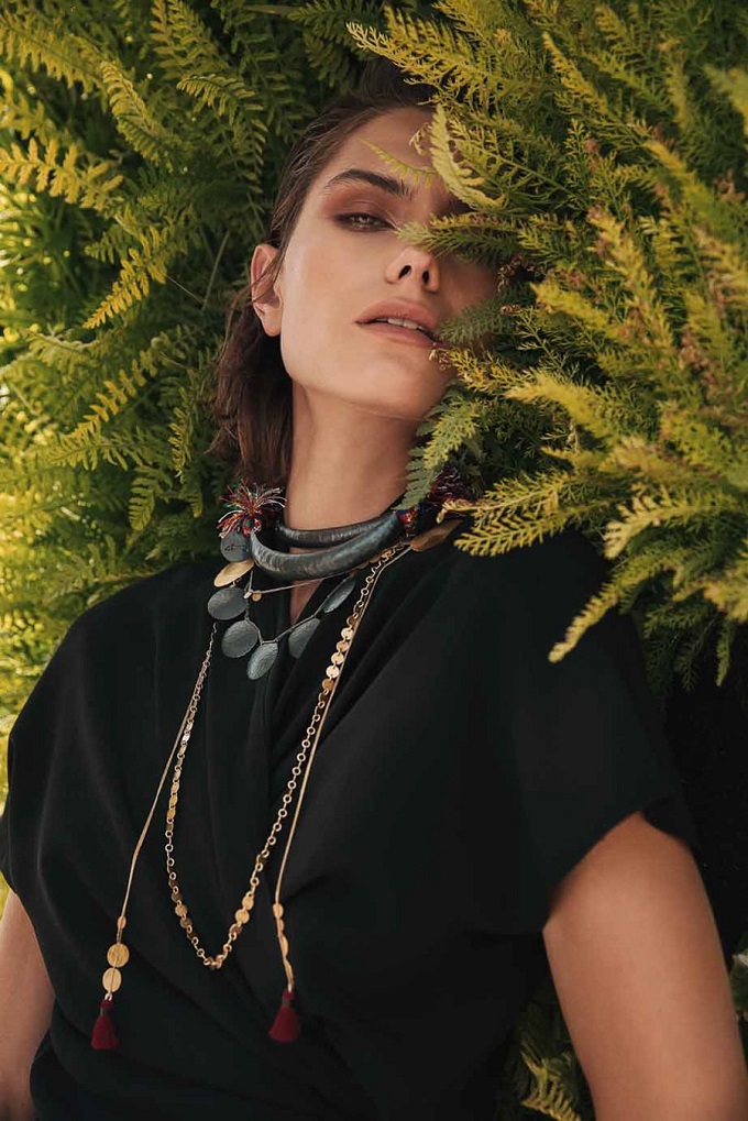 Glow Magazine Summer 2018 Maria Khlyvniuk by Mara Lazaridou fashionpress.it