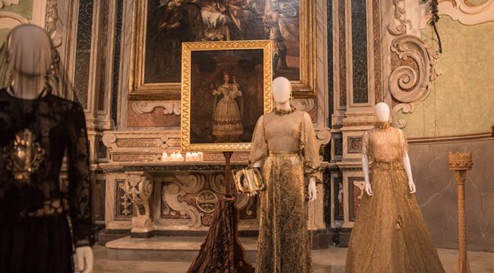 Michele Miglionico High Fashion Exhibition “Madonne Lucane. Vestiti che Profumano d’Incenso”. Michele Miglionico High Fashion Exhbition "Madonne Lucane. Vestiti che Profumano d'Incenso".