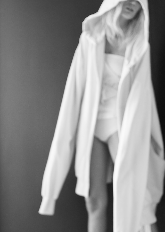 Blanco Elle Fadani by Mario Lopes for Fashionpress.it