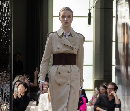 Burberry’s Riccardo Tisci shows off first collection at LFW Burberry's Riccardo Tisci shows off first collection at LFW