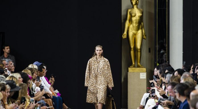 Rochas: Couture in a Minimalist Mood Rochas: Couture in a Minimalist Mood