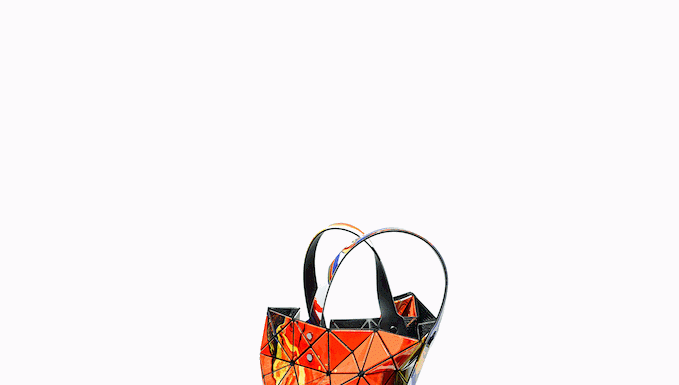 Bao Bao Issey Miyake AW18 | Action Painting Bao Bao Issey Miyake AW18 | Action Painting