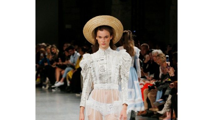 PFW: John Galliano is cute