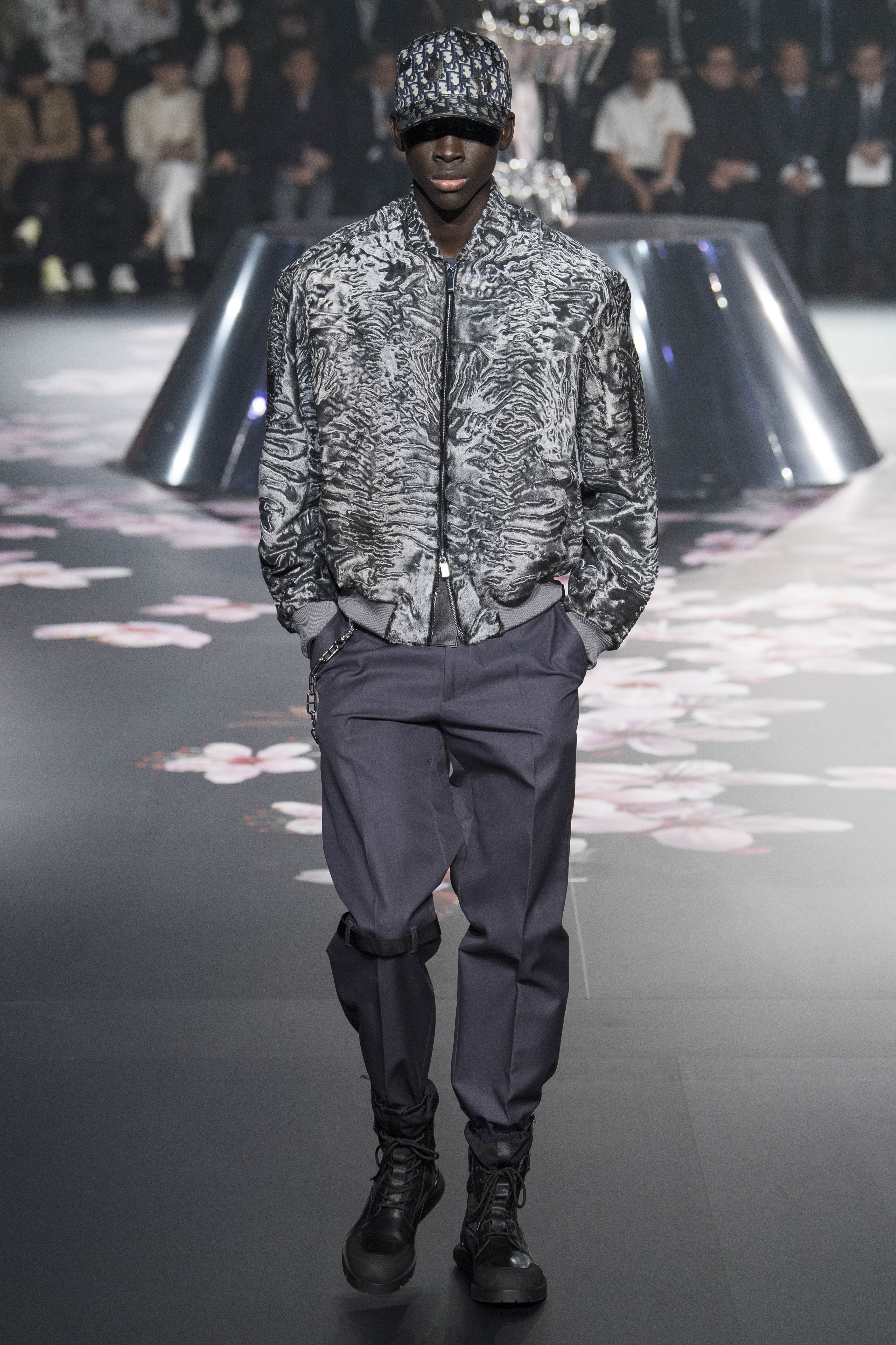 Dior Homme Pre-Fall 2019 show in Tokyo: tradizione e modernità