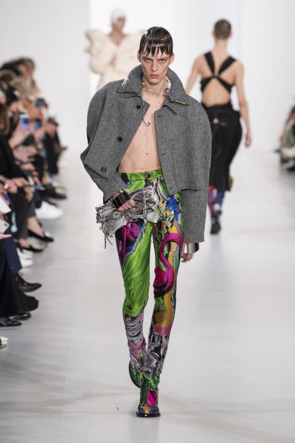 Maison Margiela AW19 offered up an antidote to digital overload - fashionpress.it