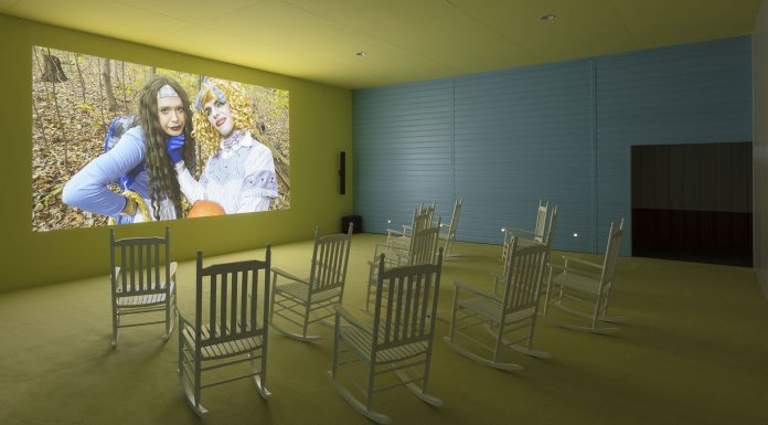 Fondazione Prada: “Whether Line” di Lizzie Fitch e Ryan Trecartin Fondazione Prada: “Whether Line” di Lizzie Fitch e Ryan Trecartin