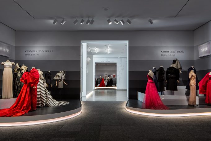 Dior: From Paris To The World Al Dallas Museum Of Art