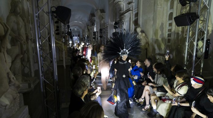 Gucci: La collezione Cruise di Alessandro Michele nei Musei Capitolini a Roma Gucci La collezione Cruise di Alessandro Michele nei Musei Capitolini a Roma.