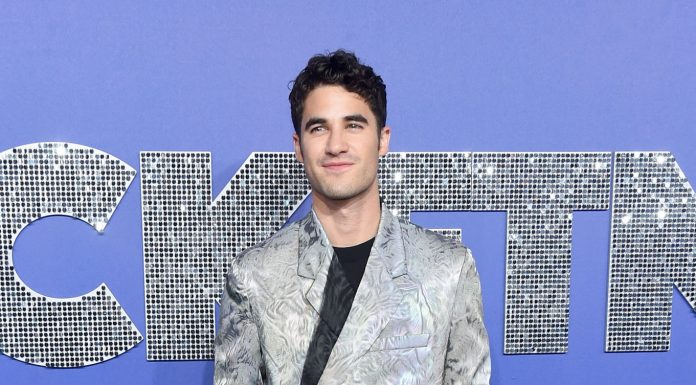 Stars in Dior: Darren Criss to the Premiere of “Rocketman” (New York) Stars in Dior: Darren Criss to the Premiere of "Rocketman" (New York)