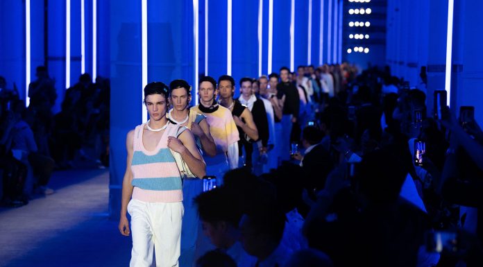 L’optimist rhythm dell’uomo Prada a Shanghai L'optimist rhythm dell'uomo Prada a Shanghai