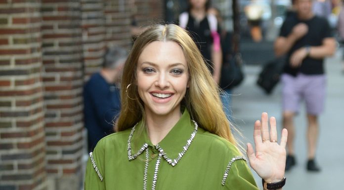 Amanda Seyfried indossa Burberry Amanda Seyfried indossa Burberry