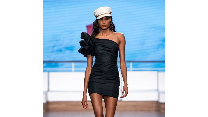 MFW: Elisabetta Franchi RTW Spring 2020 MFW Elisabetta Franchi RTW Spring 2020 fashionpress.it