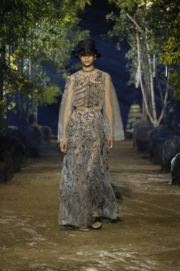 Maria Grazia Chiuri svela il giardino segreto di Catherine Dior Fashionpress.it