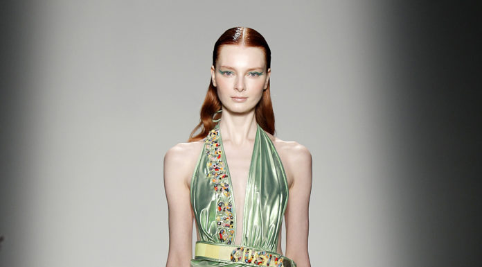 NYFW: Custo Barcelona Spring Summer 2020 Collection Wet Paint NYFW Custo Barcelona Spring Summer 2020 Collection Wet Paint