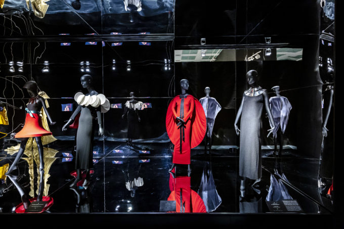 "Pierre Cardin. Fashion Futurist": la grande retrospettiva tedesca dedicata a Cardin | Bonaveri