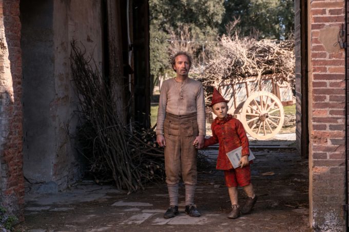 Pinocchio nei costumi di Massimo Cantini Parrini | dal film di Matteo Garrone