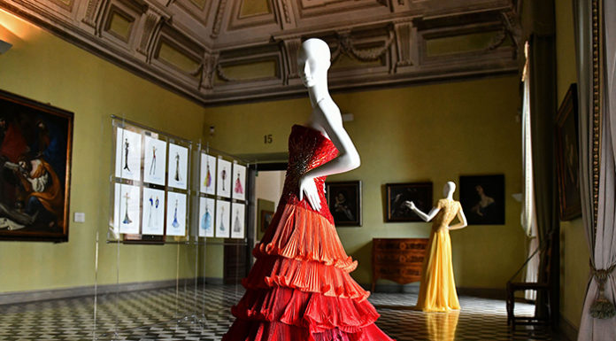 Apre alla Fondazione Zeffirelli Celeblueation di Renato Balestra Apre alla Fondazione Zeffirelli CELEBLUEATION di Renato Balestra